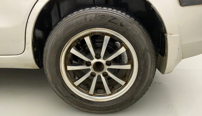 2014 Maruti Ertiga VXI CNG, CNG, Manual, 1,03,325 km, Left Rear Wheel
