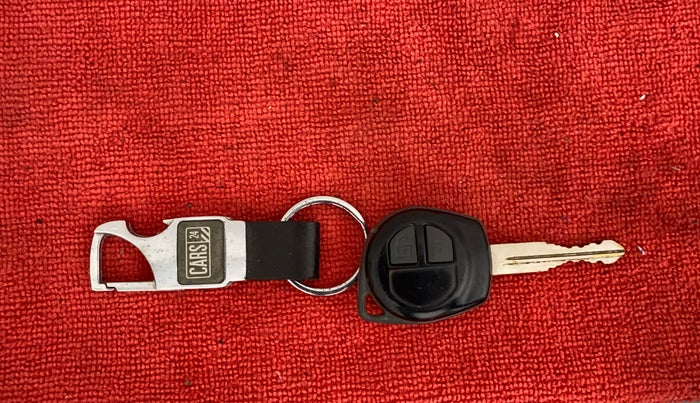 2014 Maruti Ertiga VXI CNG, CNG, Manual, 1,03,325 km, Key Close Up