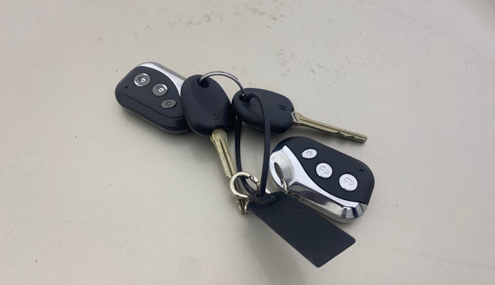 2012 Hyundai i10 SPORTZ 1.2, Petrol, Manual, 62,134 km, Key Close Up