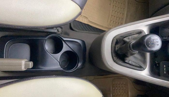 2012 Hyundai i10 SPORTZ 1.2, Petrol, Manual, 62,134 km, Gear Lever