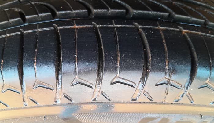 2022 Maruti Celerio ZXI AMT, Petrol, Automatic, 60,417 km, Left Front Tyre Tread