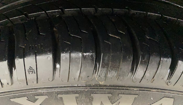 2013 Hyundai Verna FLUIDIC 1.6 VTVT EX, Petrol, Manual, 81,058 km, Right Rear Tyre Tread