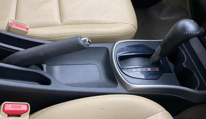 2016 Honda City VX CVT PETROL, Petrol, Automatic, 39,808 km, Gear Lever