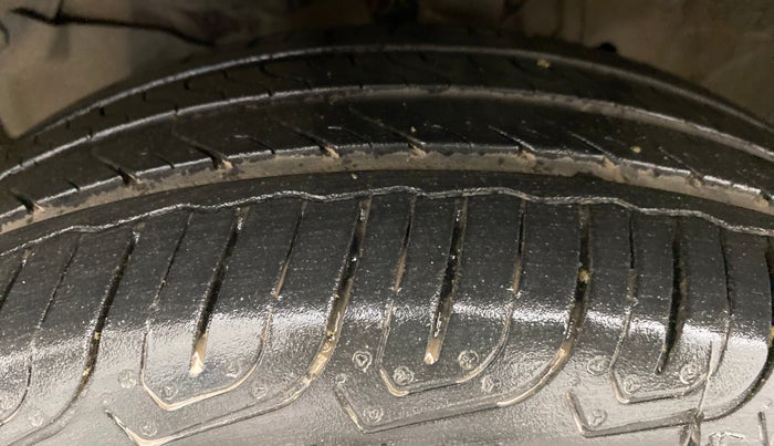 2016 Honda City VX CVT PETROL, Petrol, Automatic, 39,808 km, Left Front Tyre Tread