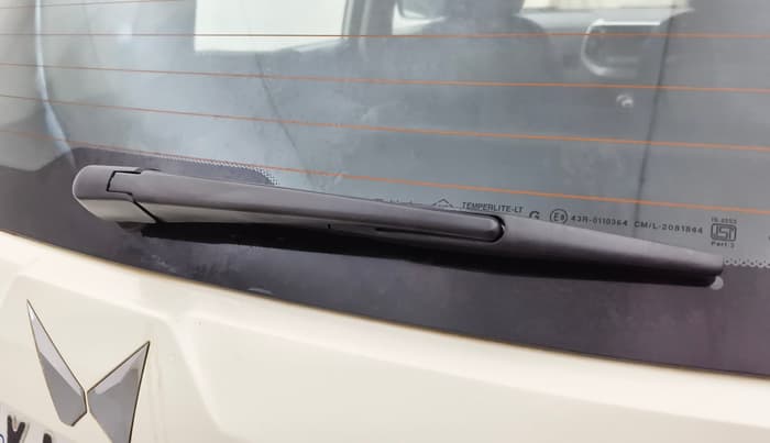 2023 Mahindra XUV300 W8 (O) 1.2 PETROL, Petrol, Manual, 37,292 km, Rear Wiper