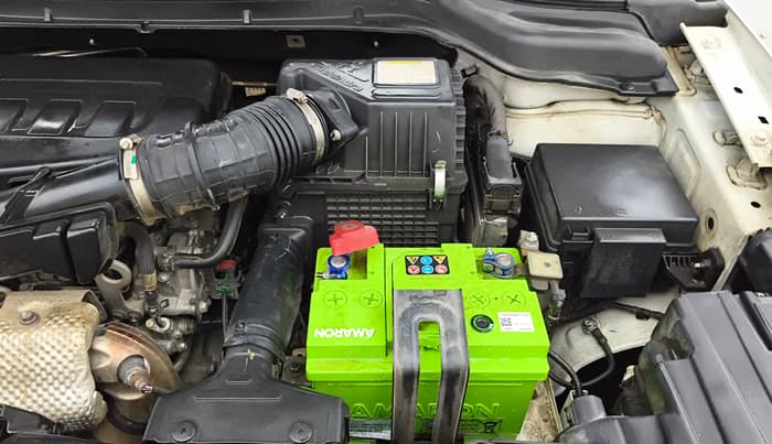 2023 Mahindra XUV300 W8 (O) 1.2 PETROL, Petrol, Manual, 37,292 km, Engine View - Left