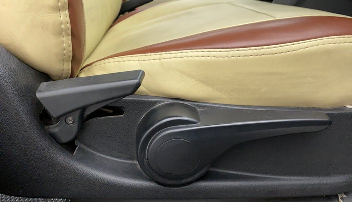 2017 Tata TIGOR Revotron XT, Petrol, Manual, 70,703 km, Driver Side Adjustment Panel