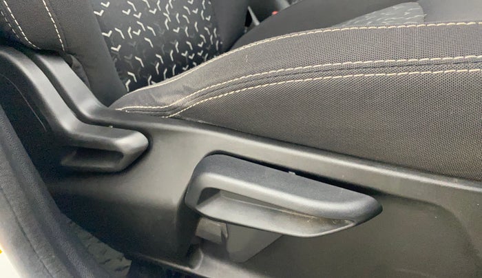 2022 Tata Tiago XZA PLUS PETROL, Petrol, Automatic, 64,454 km, Driver Side Adjustment Panel