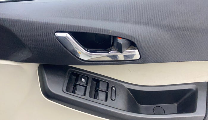 2022 Tata Tiago XZA PLUS PETROL, Petrol, Automatic, 64,454 km, Driver Side Door Panels Control