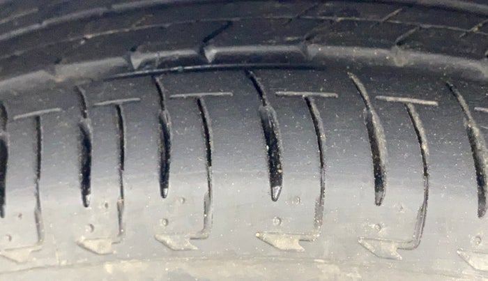 2017 Honda City 1.5L I-VTEC VX, Petrol, Manual, 23,194 km, Left Front Tyre Tread