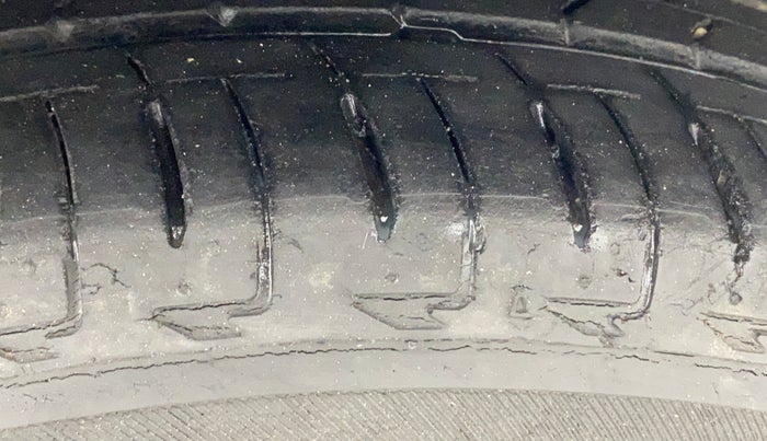 2017 Honda City 1.5L I-VTEC VX, Petrol, Manual, 23,194 km, Left Rear Tyre Tread