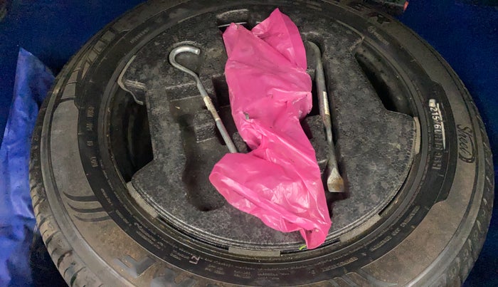 2022 Maruti Vitara Brezza ZXI PLUS AT SHVS, Petrol, Automatic, 77,009 km, Spare Tyre