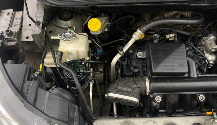 2023 Renault TRIBER RXZ, Petrol, Manual, 92,487 km, Engine View - Right