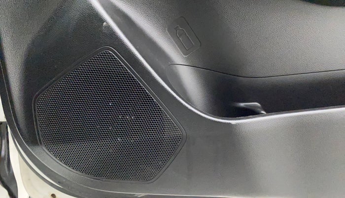 2023 Maruti Swift VXI, Petrol, Manual, 3,358 km, Speaker