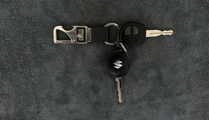 2023 Maruti Swift VXI, Petrol, Manual, 3,358 km, Key Close Up