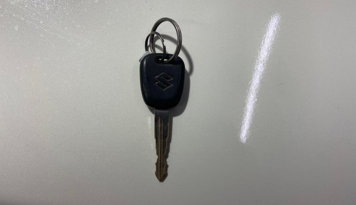 2019 Maruti Celerio VXI CNG, CNG, Manual, 1,12,458 km, Key Close Up