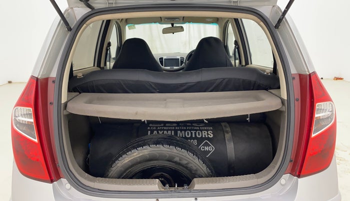 2012 Hyundai i10 MAGNA 1.2, CNG, Manual, 93,204 km, Boot Inside