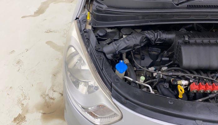 2012 Hyundai i10 MAGNA 1.2, CNG, Manual, 93,204 km, Engine View - Right