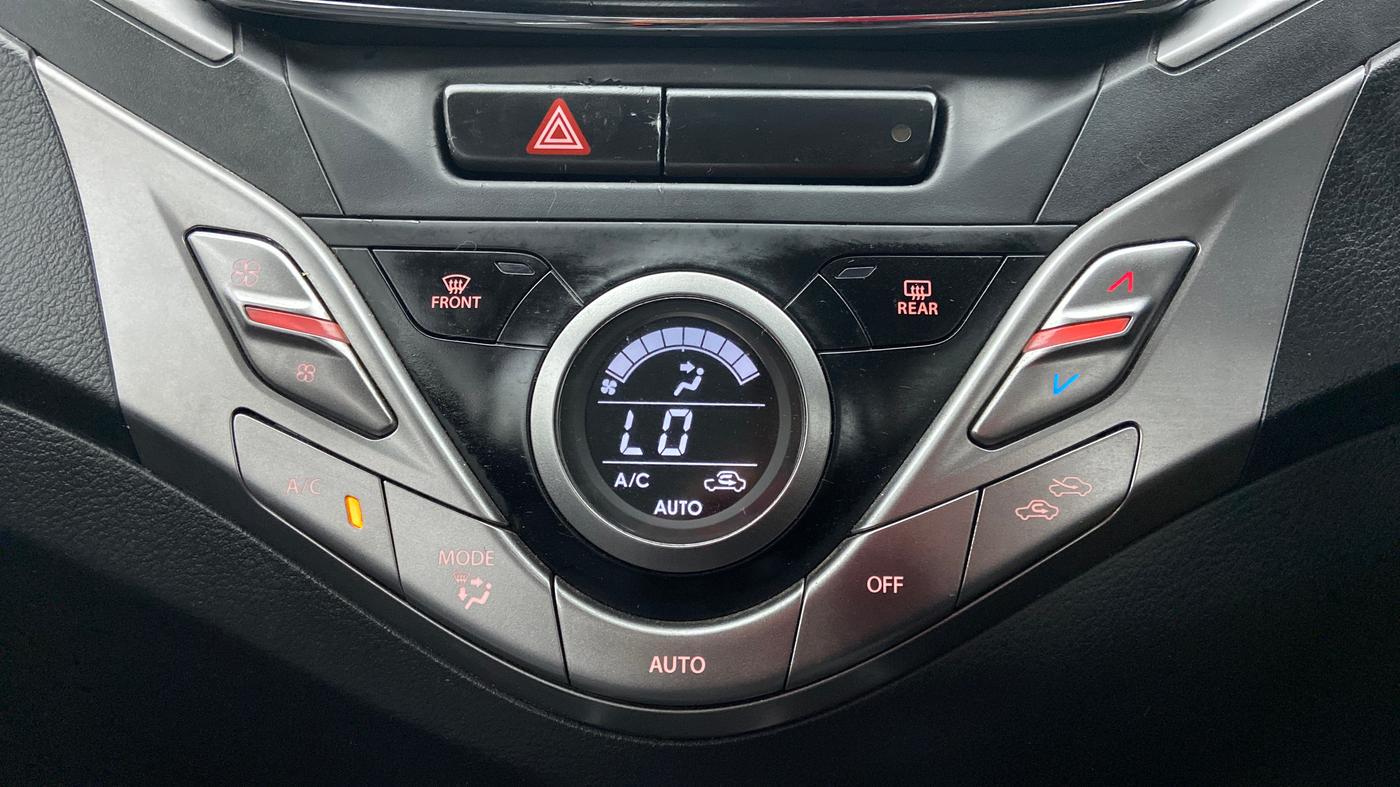 2019 Maruti Baleno ZETA PETROL 1.2, Petrol, Manual, 43,588 km, Automatic Climate Control