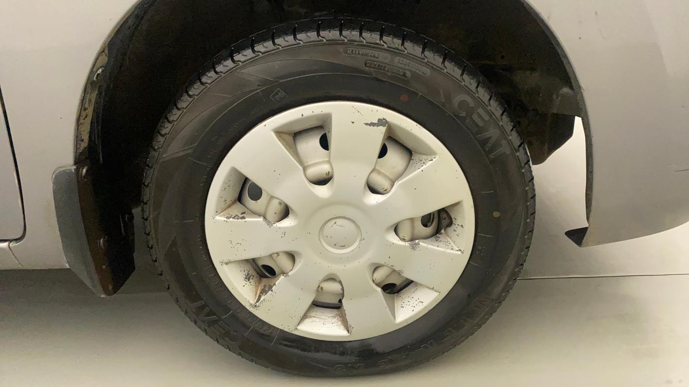 2018 Maruti Wagon R 1.0 LXI CNG, CNG, Manual, 65,313 km, Right Front Wheel