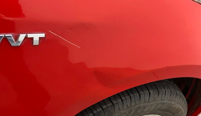 2017 Maruti Swift ZXI, Petrol, Manual, 84,289 km, Right fender - Slightly dented