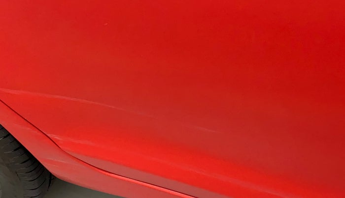 2017 Maruti Swift ZXI, Petrol, Manual, 84,289 km, Right rear door - Minor scratches