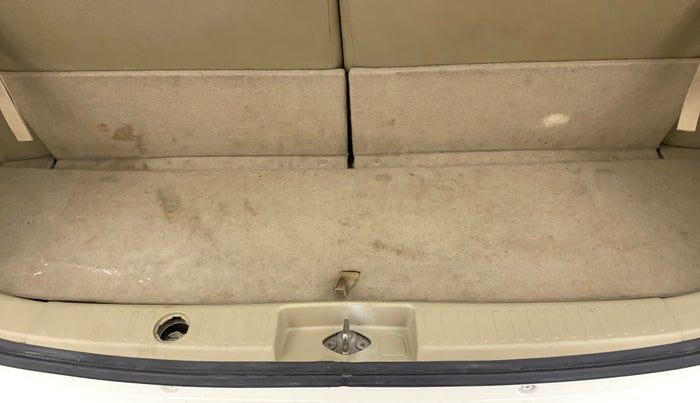 2017 Maruti Ertiga ZXI, Petrol, Manual, 45,276 km, Boot Inside
