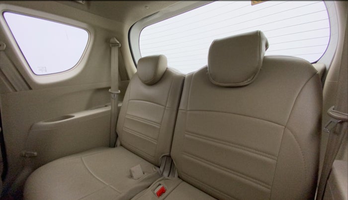 2017 Maruti Ertiga ZXI, Petrol, Manual, 45,276 km, Third Seat Row ( optional )