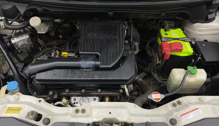 2017 Maruti Ertiga ZXI, Petrol, Manual, 45,276 km, Open Bonet