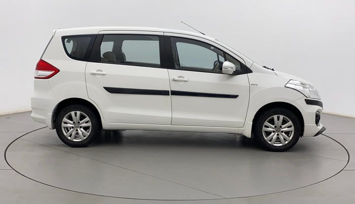 2017 Maruti Ertiga ZXI, Petrol, Manual, 45,276 km, Right Side View