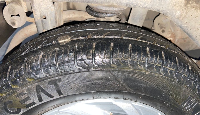2019 Maruti Alto LXI CNG, CNG, Manual, 97,707 km, Right Rear Tyre Tread