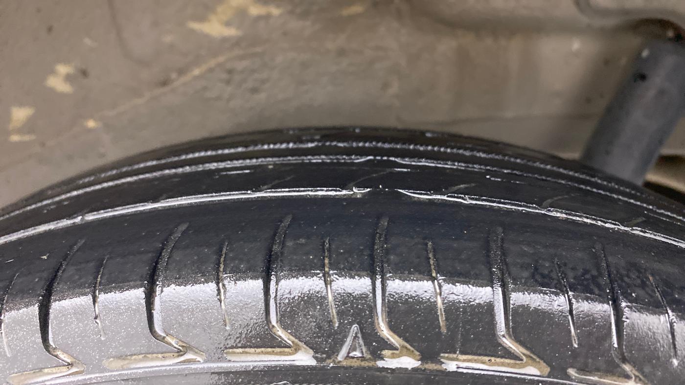 2013 Maruti Wagon R 1.0 LXI, Petrol, Manual, 61,201 km, Left Rear Tyre Tread
