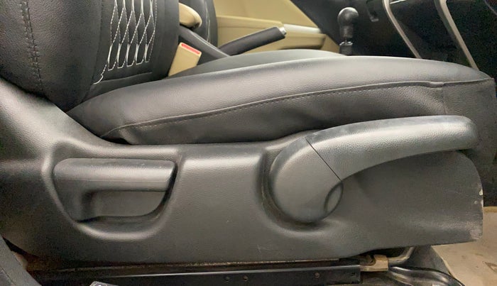 2018 Honda City 1.5L I-VTEC VX, Petrol, Manual, 41,335 km, Driver Side Adjustment Panel