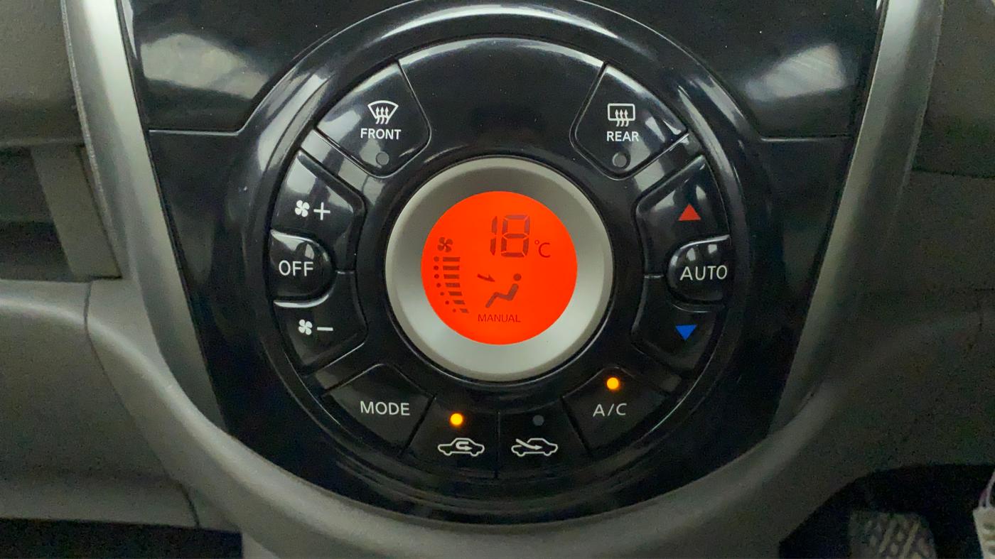 2016 Renault Pulse RXL ABS D, Diesel, Manual, 56,797 km, Automatic Climate Control