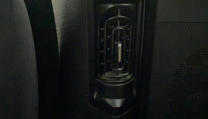 2021 Mahindra XUV500 W7 AT, Diesel, Automatic, 40,111 km, Rear AC Vents