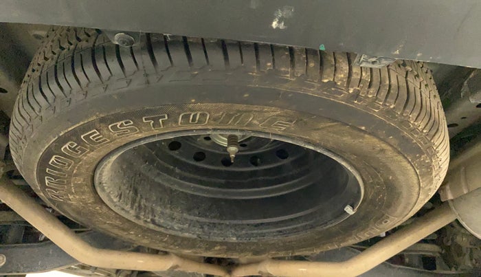 2021 Mahindra XUV500 W7 AT, Diesel, Automatic, 40,111 km, Spare Tyre