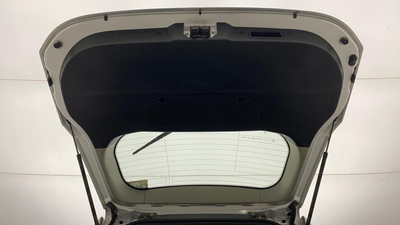 2021 Mahindra XUV500 W7 AT, Diesel, Automatic, 40,111 km, Boot Door Open
