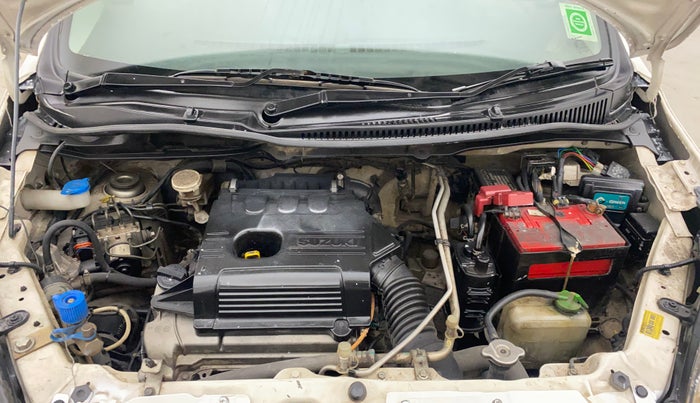 2016 Maruti Wagon R 1.0 VXI (O) AMT, CNG, Automatic, 99,735 km, Engine View