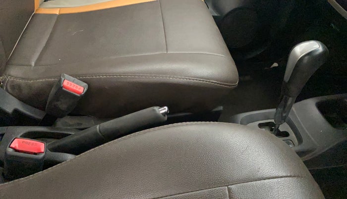 2016 Maruti Wagon R 1.0 VXI (O) AMT, CNG, Automatic, 99,735 km, Gear Lever