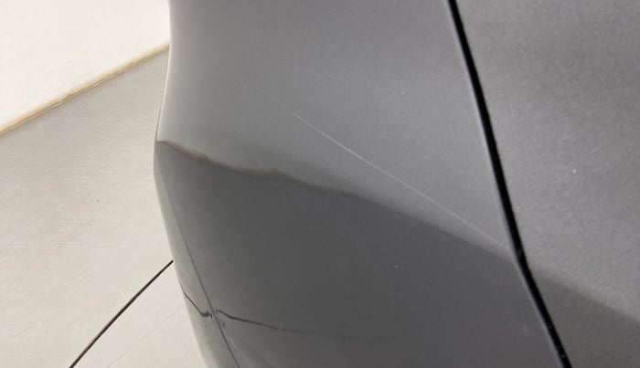 2018 Hyundai Eon ERA +, Petrol, Manual, 76,807 km, Right quarter panel - Minor scratches