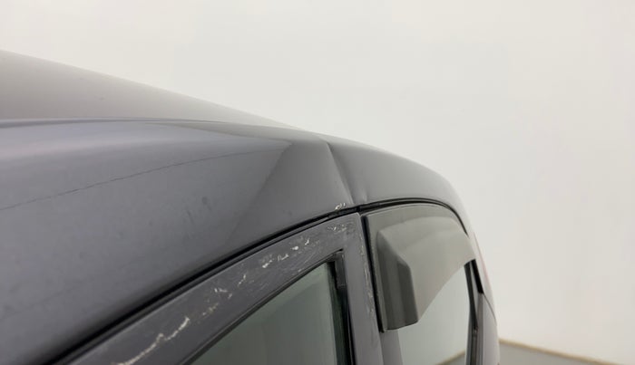 2018 Hyundai Eon ERA +, Petrol, Manual, 76,807 km, Left B pillar - Slightly dented