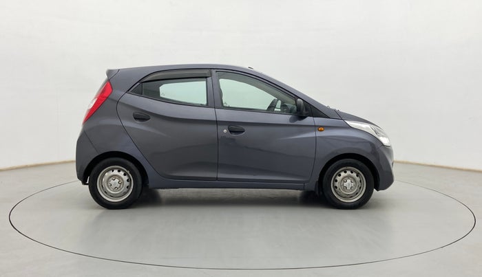 2018 Hyundai Eon ERA +, Petrol, Manual, 76,807 km, Right Side View
