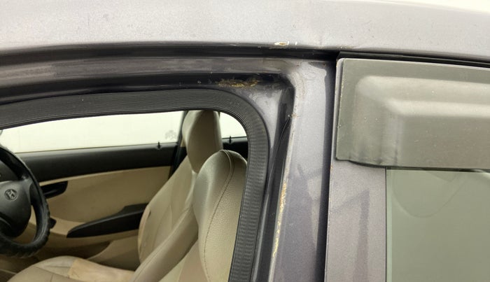 2018 Hyundai Eon ERA +, Petrol, Manual, 76,807 km, Left B pillar - Slight discoloration