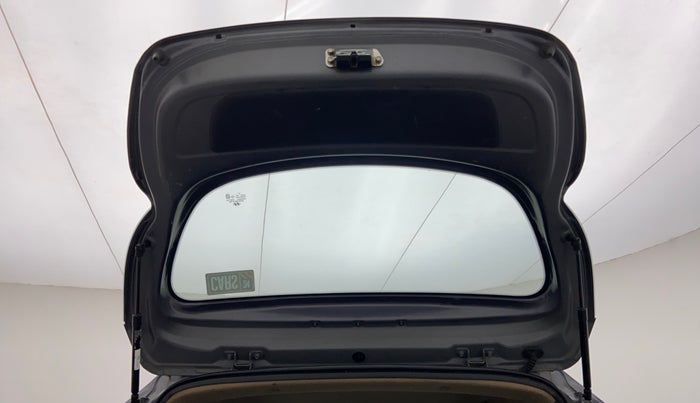 2018 Hyundai Eon ERA +, Petrol, Manual, 76,807 km, Boot Door Open