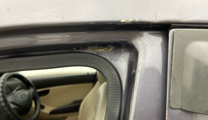 2018 Hyundai Eon ERA +, Petrol, Manual, 76,807 km, Left B pillar - Minor scratches