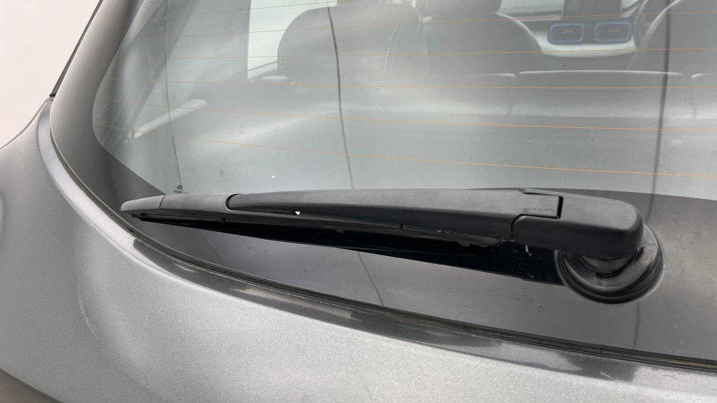 2021 Tata PUNCH CREATIVE  AMT, Petrol, Automatic, 45,868 km, Rear Wiper