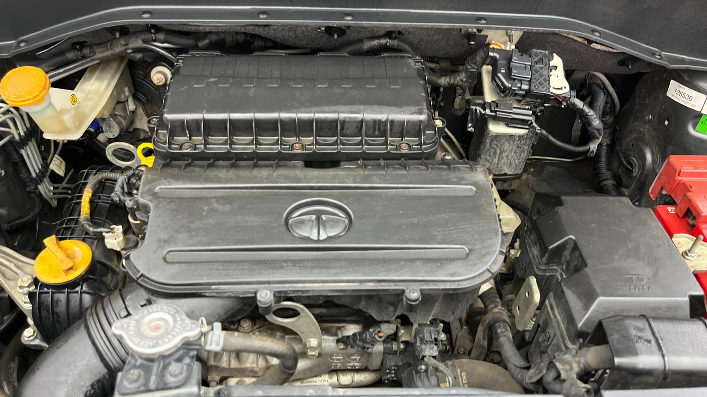2021 Tata PUNCH CREATIVE  AMT, Petrol, Automatic, 45,868 km, Engine View