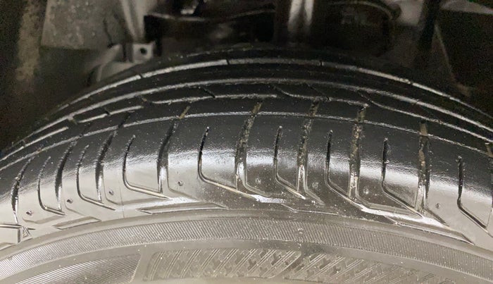 2024 Tata NEXON Pure 1.2 Petrol 6AMT, Petrol, Manual, 7,247 km, Left Front Tyre Tread