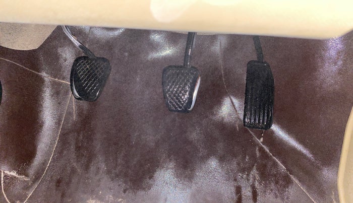 2019 Honda Amaze 1.2L I-VTEC VX, CNG, Manual, 96,245 km, Pedals