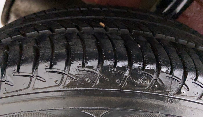 2016 Maruti Celerio VXI AGS, Petrol, Automatic, 15,511 km, Right Rear Tyre Tread